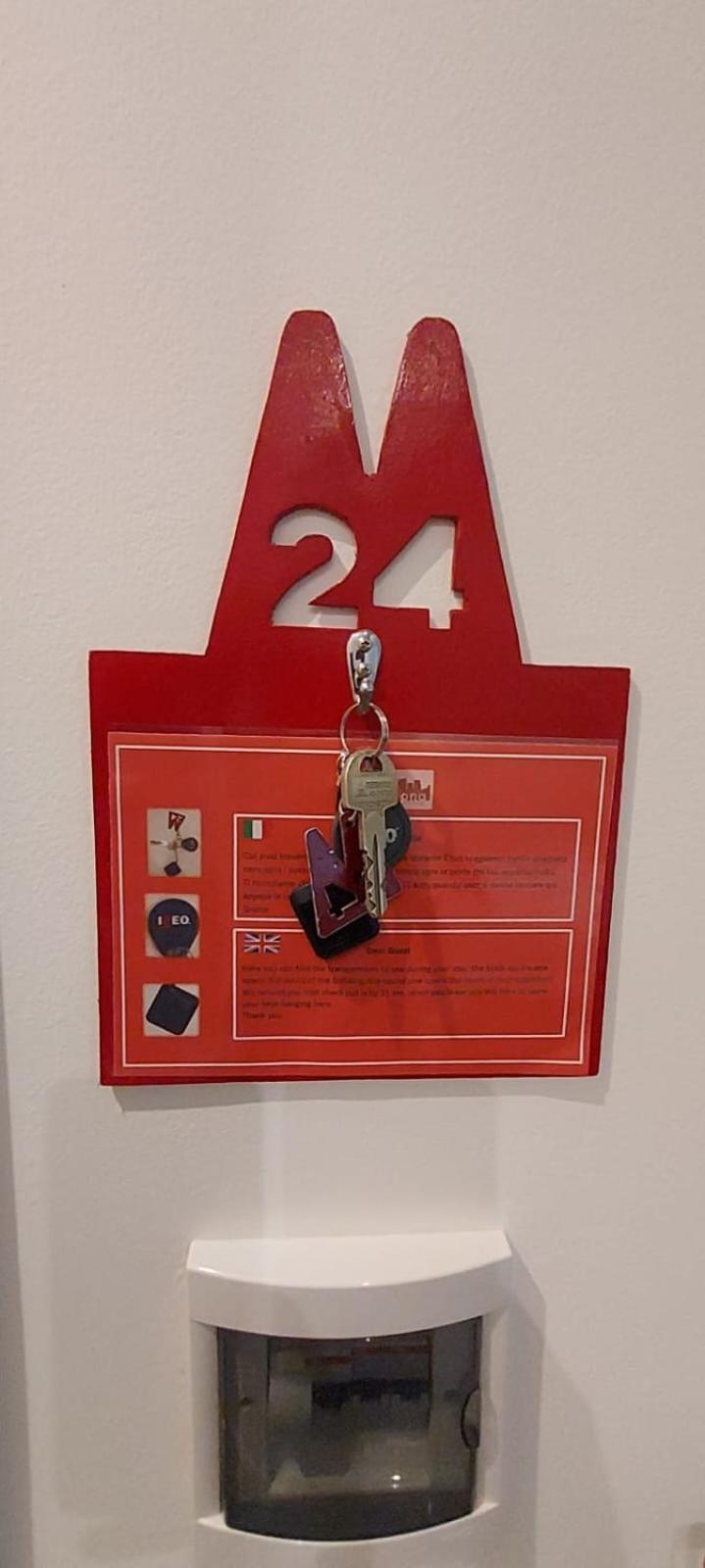 马尔科纳24公寓式酒店 米兰 外观 照片
